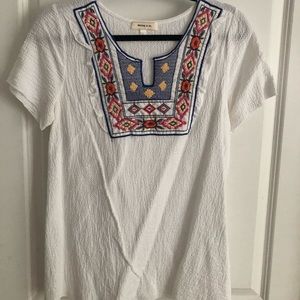 Embroidered shirt